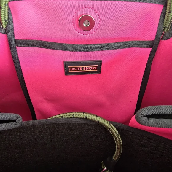 Haute Shore - Greyson Show-Off Neoprene Tote Bag - Picture 5 of 5